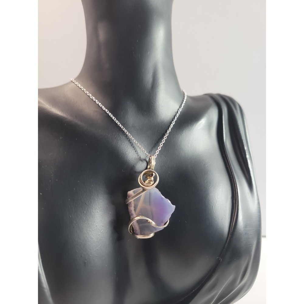 Purple Agate Wire Wrapped‎ Pendant Necklace Rough Cut Gemstone Silver Tone Chain